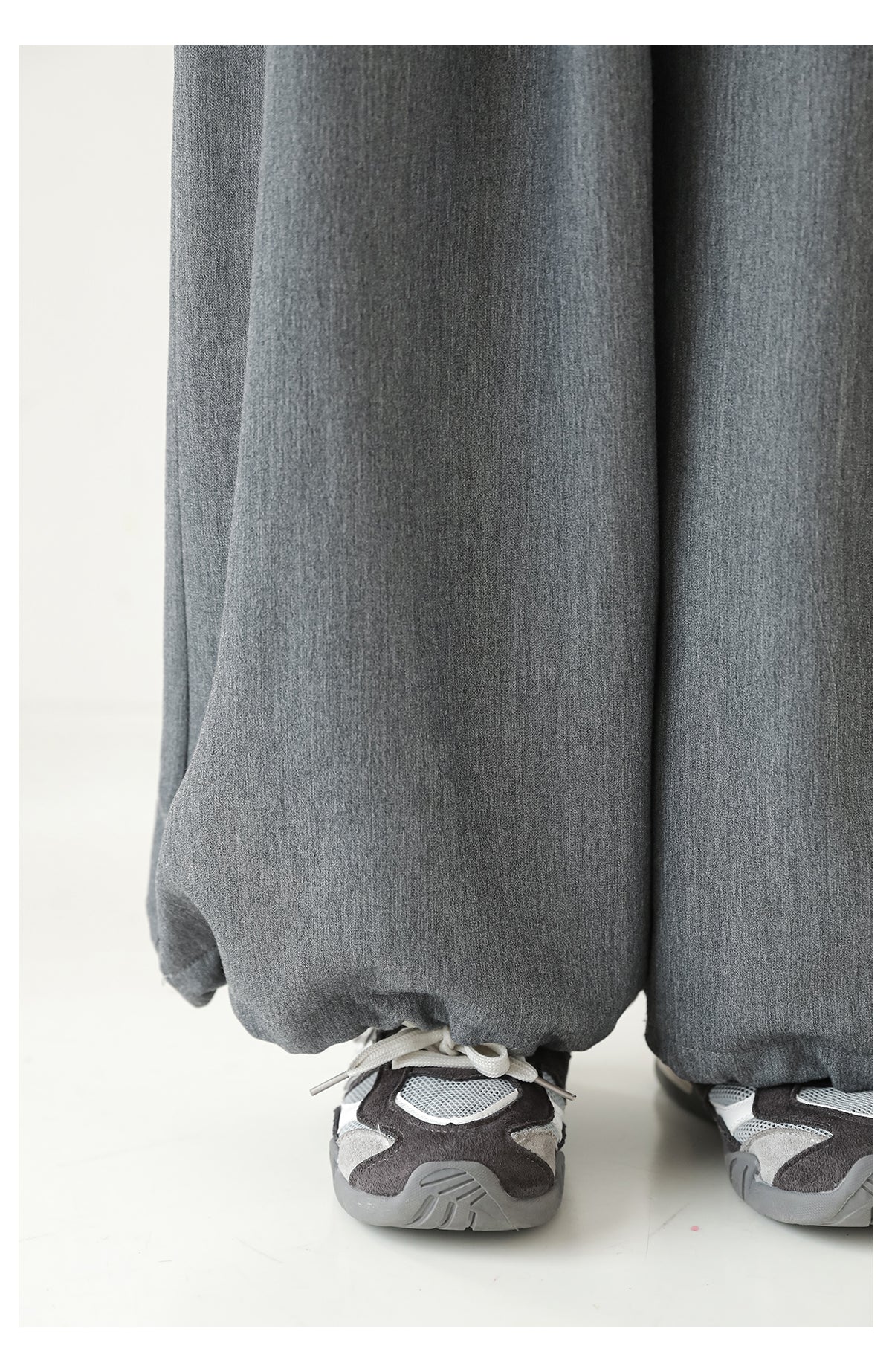 Signature Balloon Pants